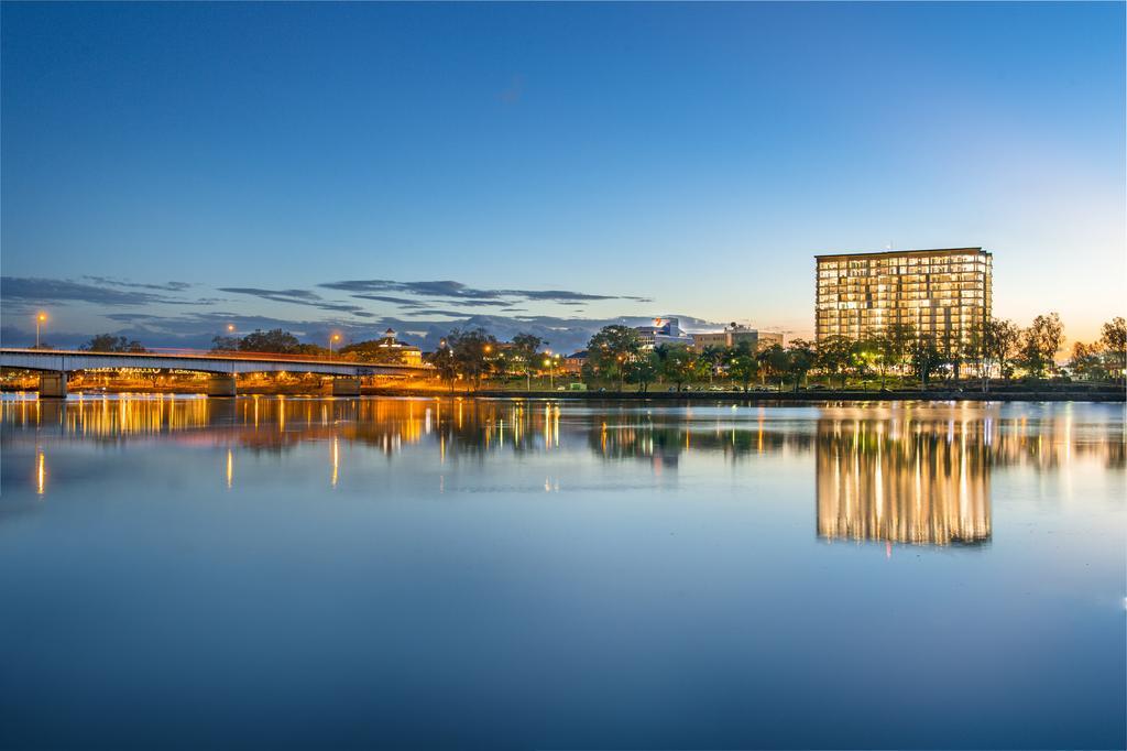 Empire Apartment Hotel Rockhampton Exterior foto